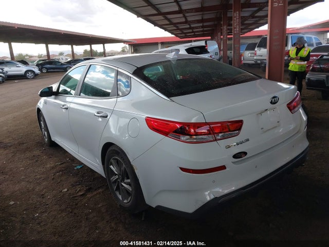 5XXGT4L39KG325279 KIA Optima Lx