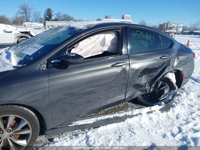 Chrysler 200 S 2015 1C3CCCBB7FN590122 Image 19