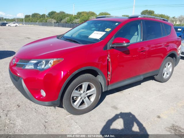 2T3WFREV3EW127667 Toyota Rav4 Xle