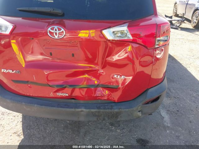 2T3WFREV3EW127667 Toyota Rav4 Xle