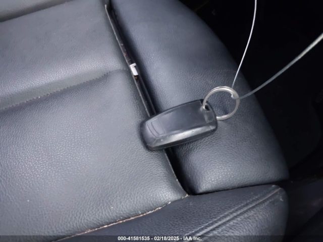 WBA3B1G5XFNT02032 BMW 320i