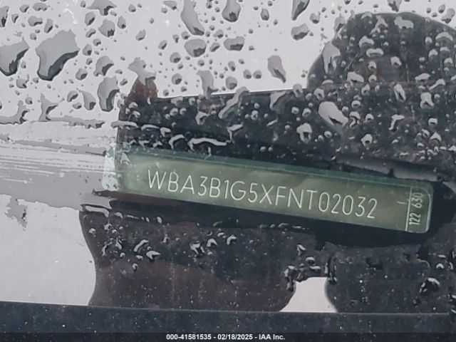 WBA3B1G5XFNT02032 BMW 320i