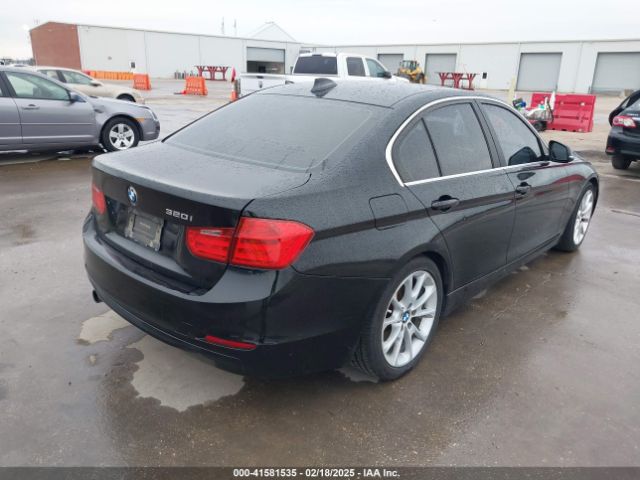 WBA3B1G5XFNT02032 BMW 320i