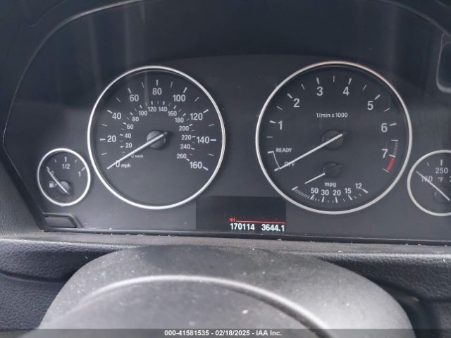 WBA3B1G5XFNT02032 BMW 320i