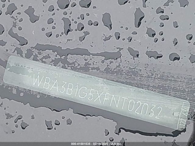 WBA3B1G5XFNT02032 BMW 320i