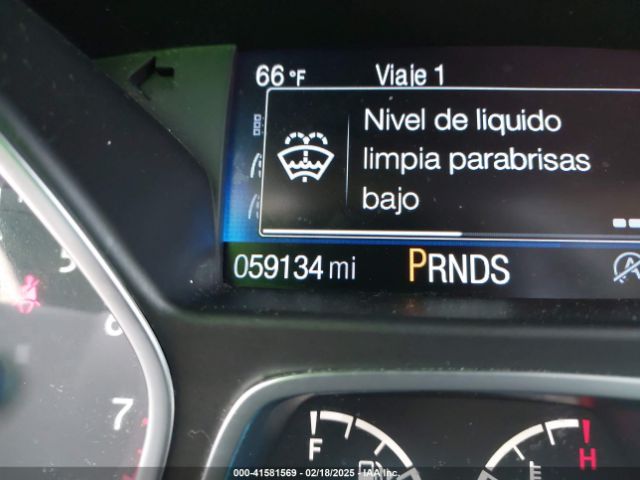 1FMCU0GD4JUA92231 Ford ESCAPE SE