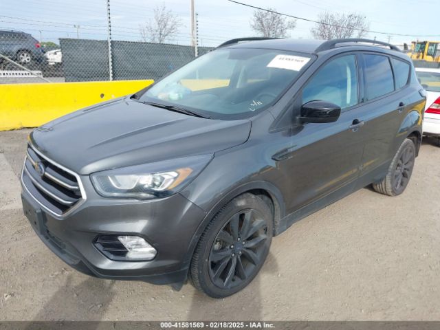 1FMCU0GD4JUA92231 Ford ESCAPE SE