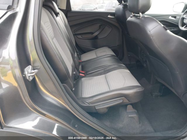 1FMCU0GD4JUA92231 Ford ESCAPE SE