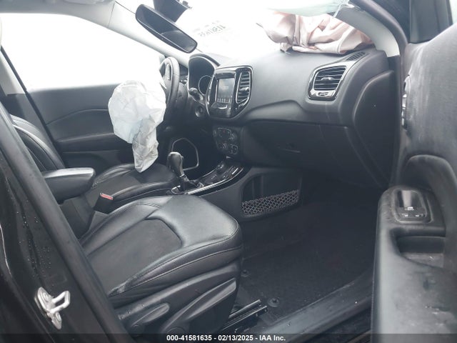 3C4NJDBB0JT298644 Jeep Compass Altitude 4x4