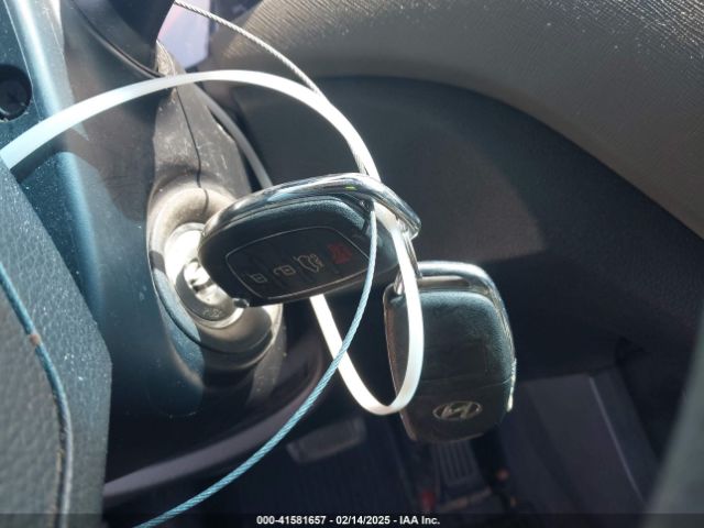 5XYZU3LB7GG355150 Hyundai Santa Fe Sport 2.4l