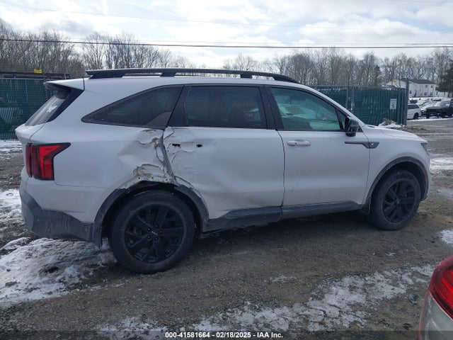 5XYRLDLCXNG150954 KIA Sorento X-line S