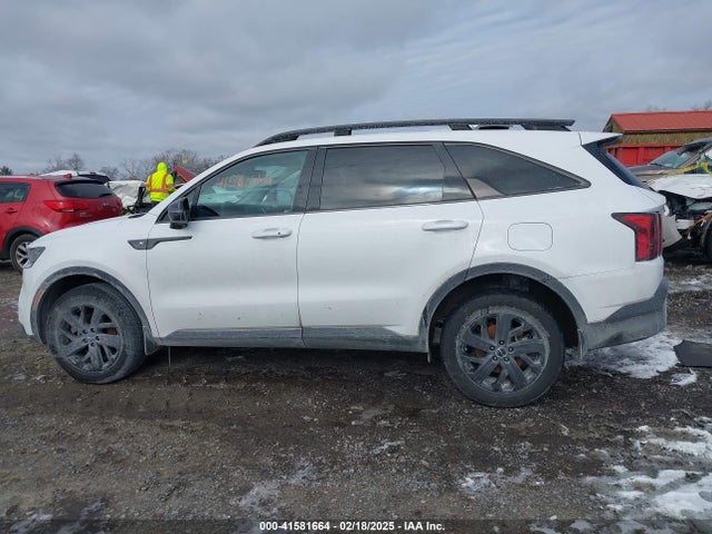 5XYRLDLCXNG150954 KIA Sorento X-line S