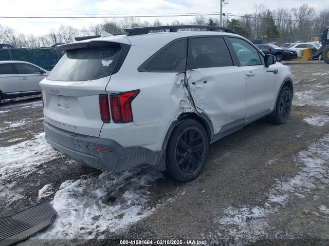 5XYRLDLCXNG150954 KIA Sorento X-line S