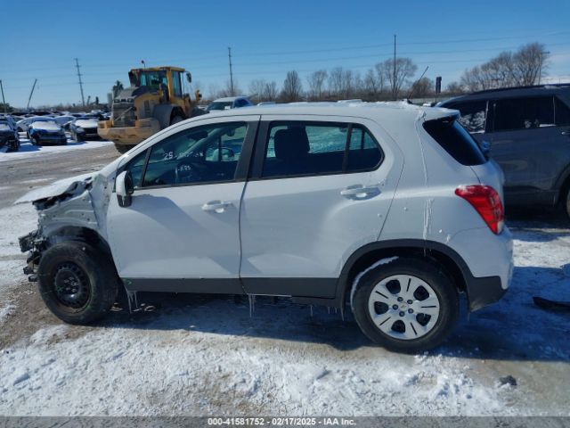 3GNCJKSB1HL187095 Chevrolet TRAX LS