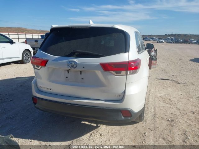 5TDZZRFH2JS245962 Toyota Highlander Le Plus