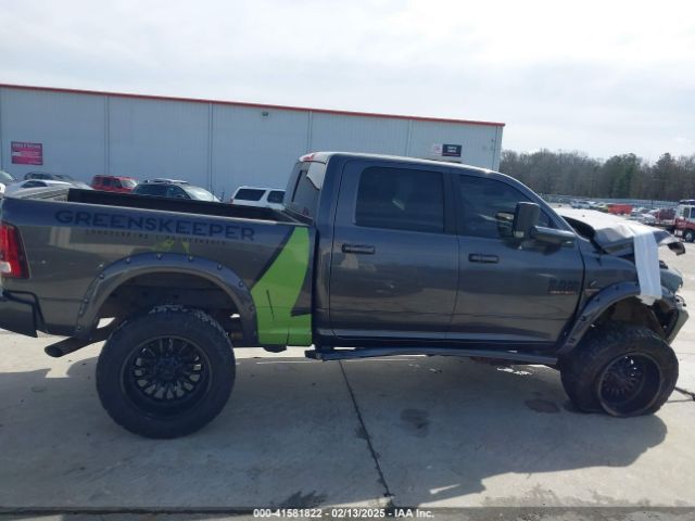 3C6UR5FLXJG391586 RAM 2500 Laramie  4x4 6'4 Box