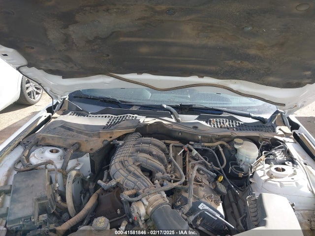 Ford Mustang V6 2015 1FA6P8AM8F5362617 Image 10