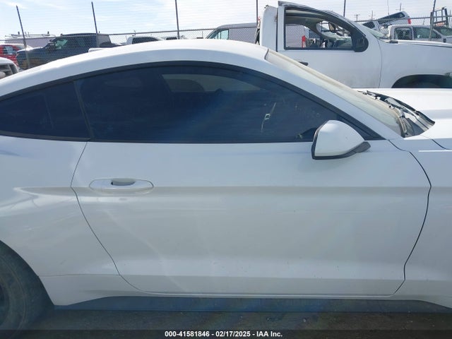 Ford Mustang V6 2015 1FA6P8AM8F5362617 Image 13