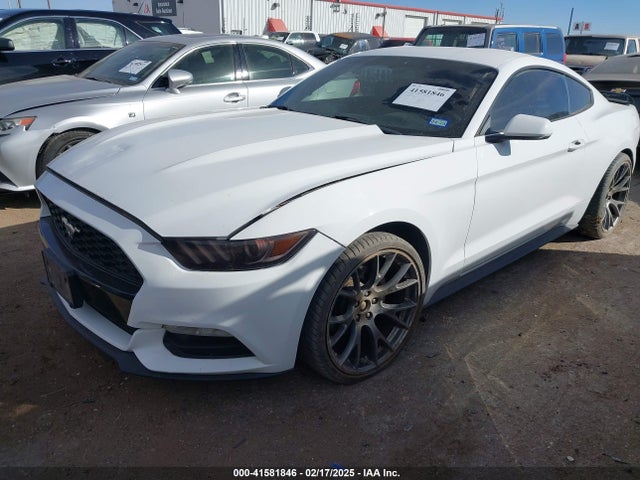 Ford Mustang V6 2015 1FA6P8AM8F5362617 Image 2
