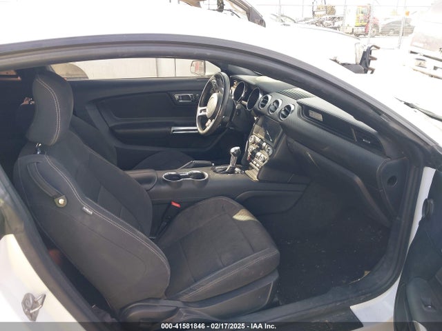 Ford Mustang V6 2015 1FA6P8AM8F5362617 Image 5