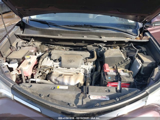 Toyota Rav4 Xle 2017 2T3RFREV9HW690949 Image 10