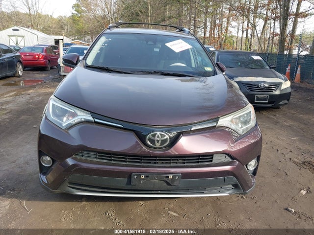 Toyota Rav4 Xle 2017 2T3RFREV9HW690949 Image 12