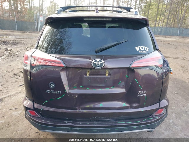 Toyota Rav4 Xle 2017 2T3RFREV9HW690949 Image 16