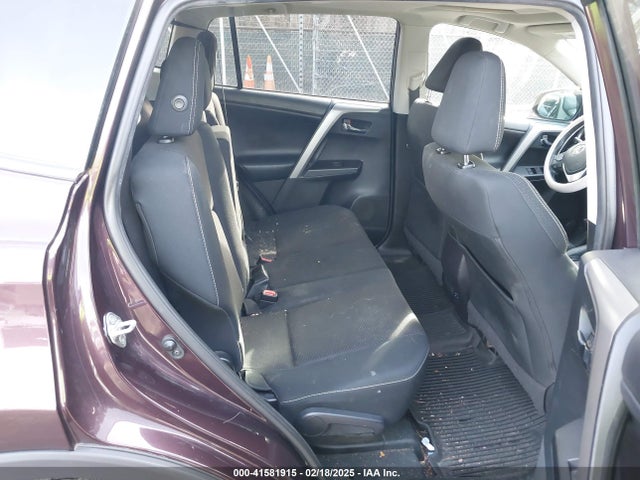 Toyota Rav4 Xle 2017 2T3RFREV9HW690949 Image 8