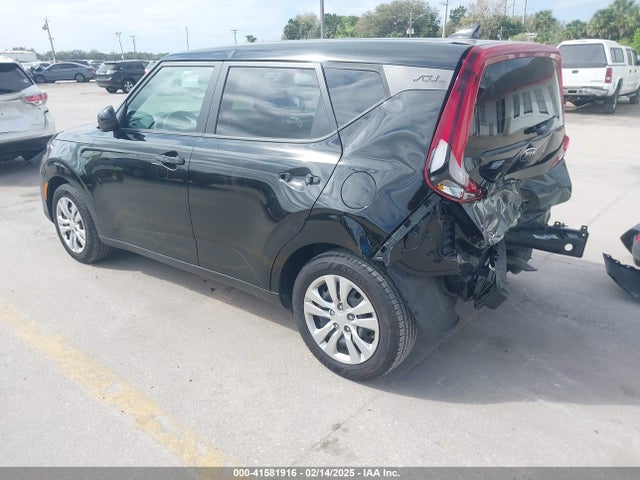 KNDJ23AU7M7761512 KIA SOUL LX