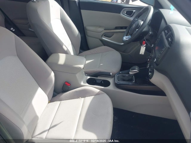 KNDJ23AU7M7761512 KIA SOUL LX