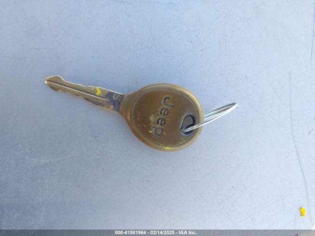 1C4NJPBA4HD209814 Jeep Patriot Sport Fwd