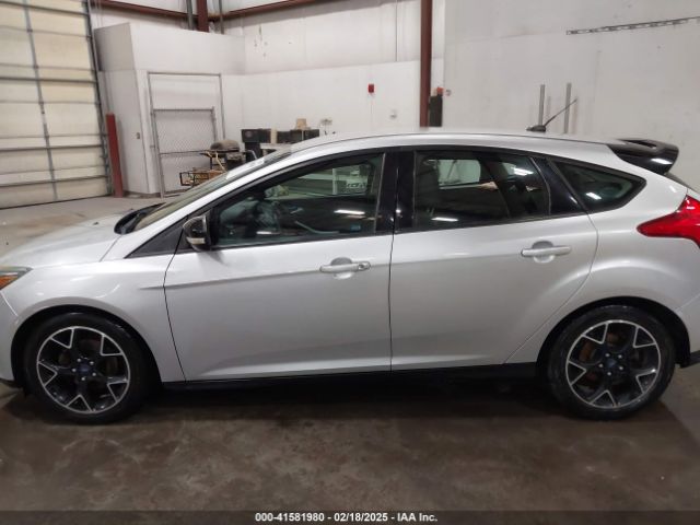 1FADP3K24EL168085 Ford FOCUS SE