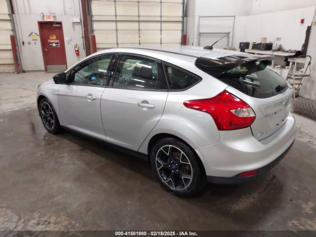 1FADP3K24EL168085 Ford FOCUS SE