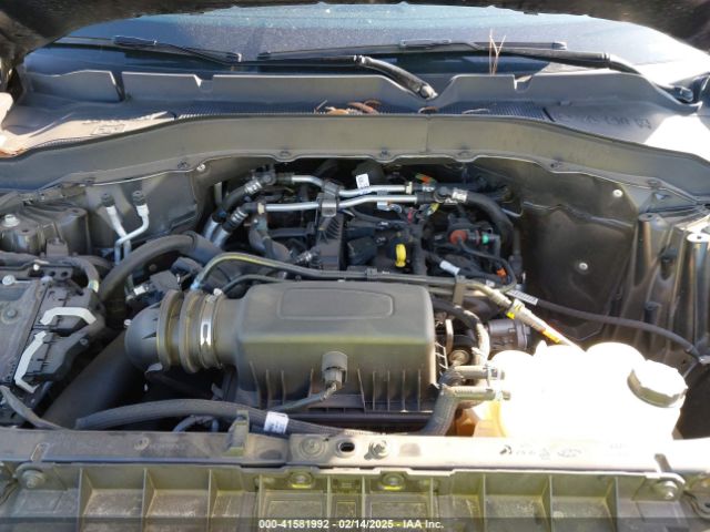1FMSK7DH8NGB75800 Ford EXPLORER XLT