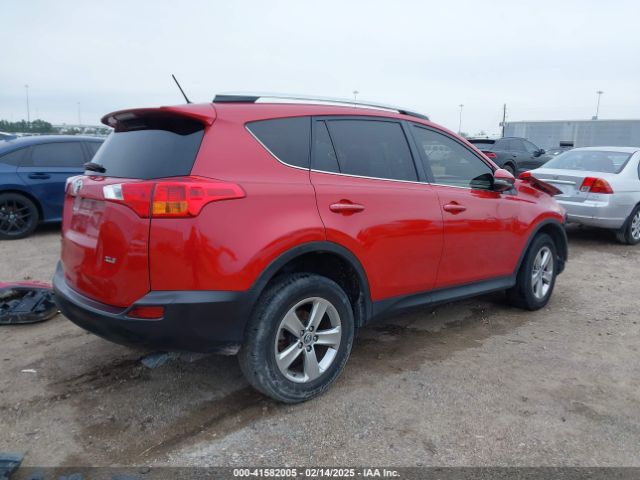 2T3WFREV5FW212981 Toyota Rav4 Xle