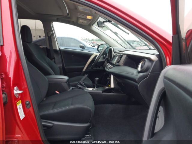 2T3WFREV5FW212981 Toyota Rav4 Xle