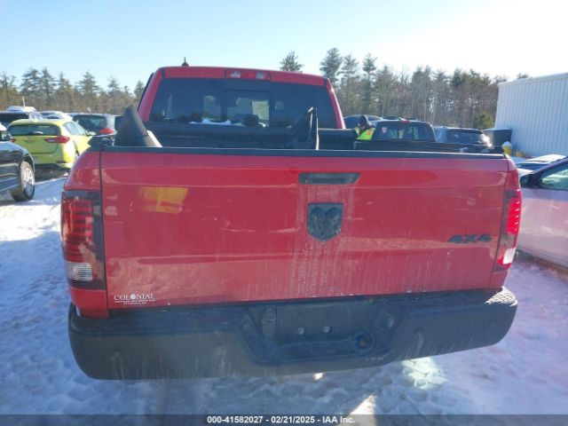 1C6RR7GG5NS226790 RAM 1500 Classic Warlock  4x4 6'4 Box