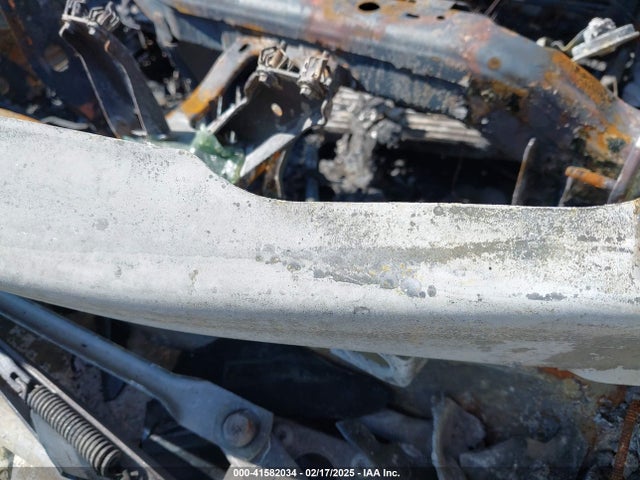 1FMCU9G63LUB25759 Ford ESCAPE SE