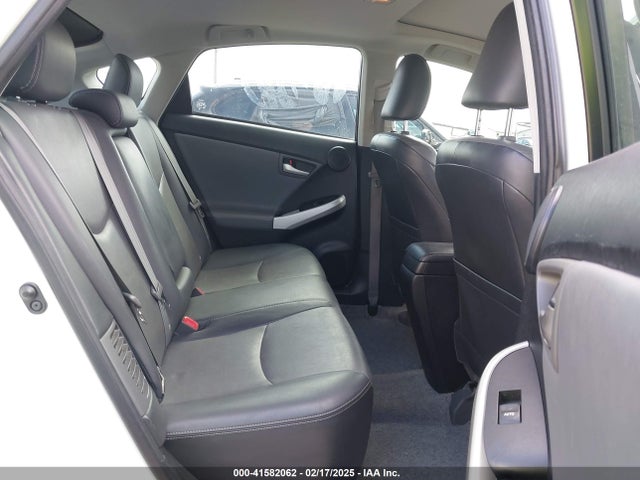 JTDKN3DUXE1851720 Toyota Prius