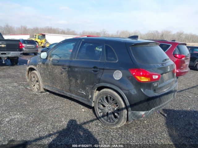 2017 MITSUBISHI OUTLANDER SPORT JA4AP3AU1HZ052631 Photo 2