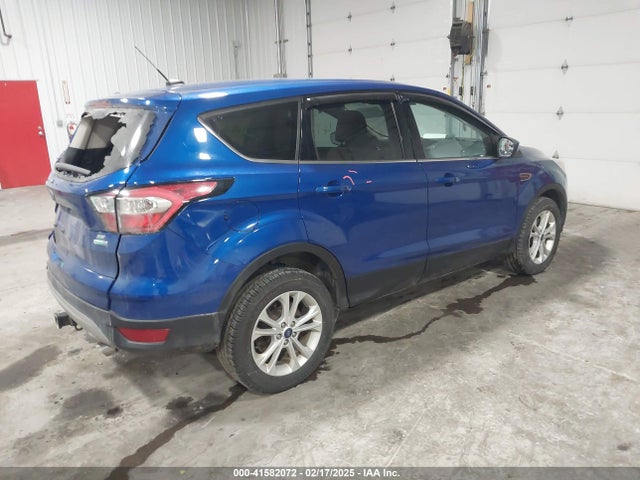 1FMCU9G94HUE73233 Ford ESCAPE SE