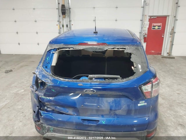 1FMCU9G94HUE73233 Ford ESCAPE SE