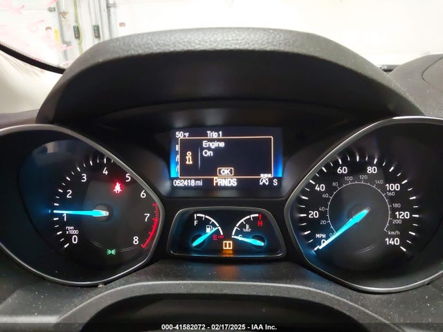 1FMCU9G94HUE73233 Ford ESCAPE SE