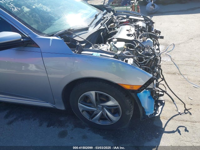 Honda Civic Lx 2019 2HGFC2F67KH518180 Image 19