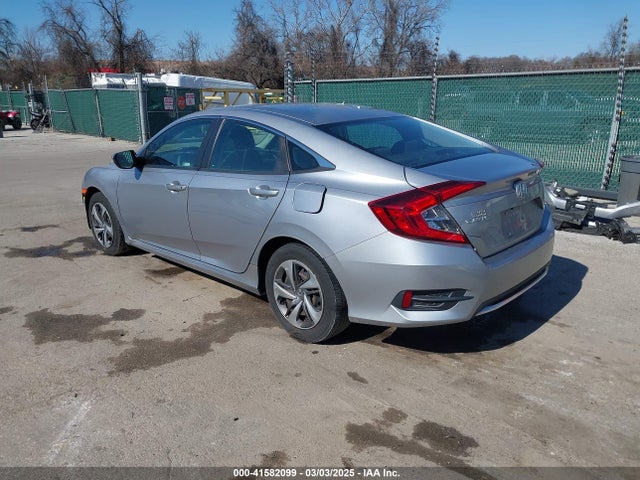 Honda Civic Lx 2019 2HGFC2F67KH518180 Image 3