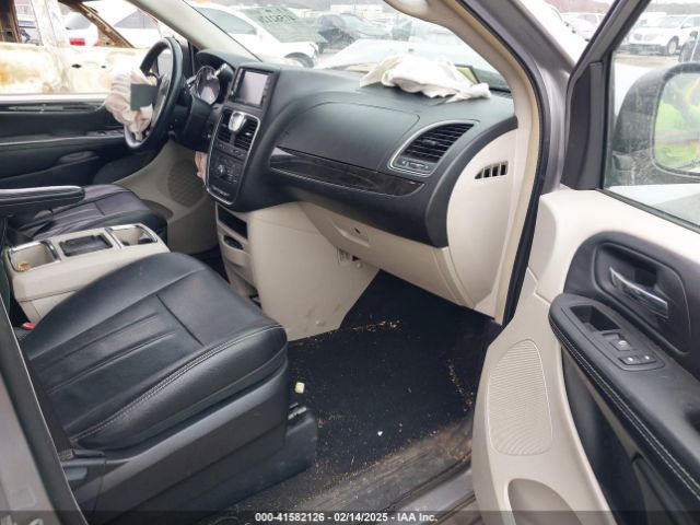 2C4RC1BG2FR537594 Chrysler Town & Country Touring