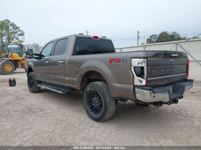 1FT7W2BT8NED69439 Ford F-250 Xlt