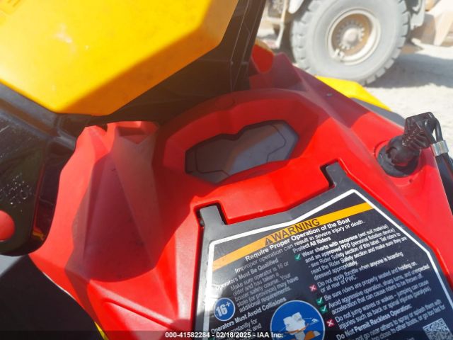 2022 SEA DOO RXT-300 YDVB6923F222 Photo 6