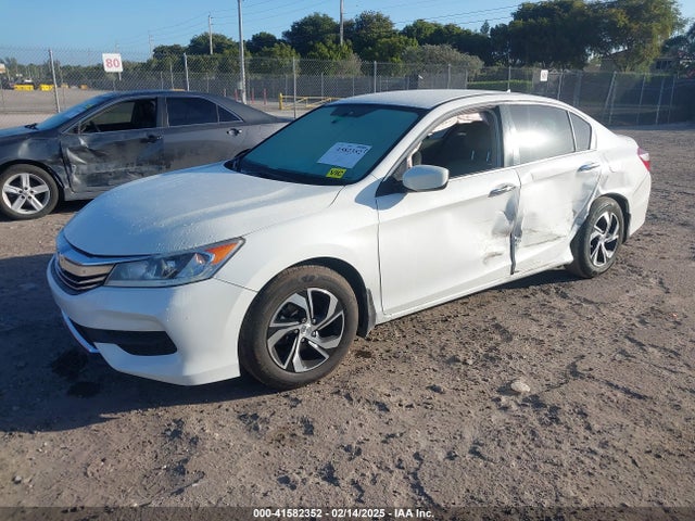 Honda ACCORD LX 2017 1HGCR2F34HA011736 Image 2
