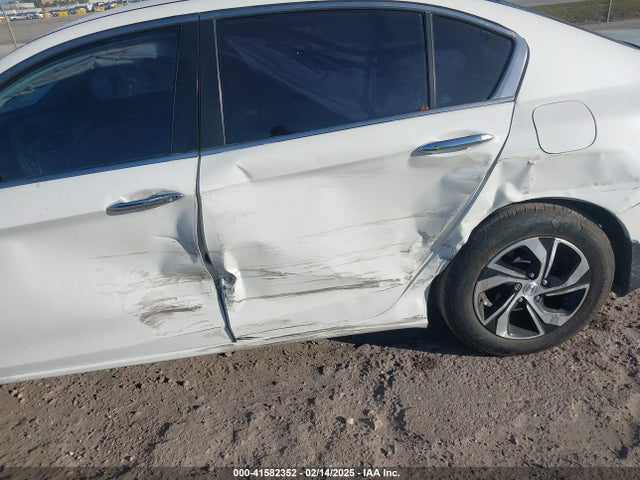 Honda ACCORD LX 2017 1HGCR2F34HA011736 Image 6